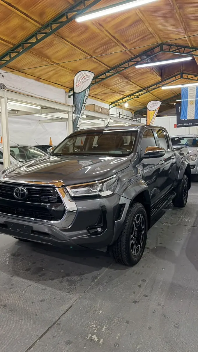 Toyota Hilux en Mil Autos